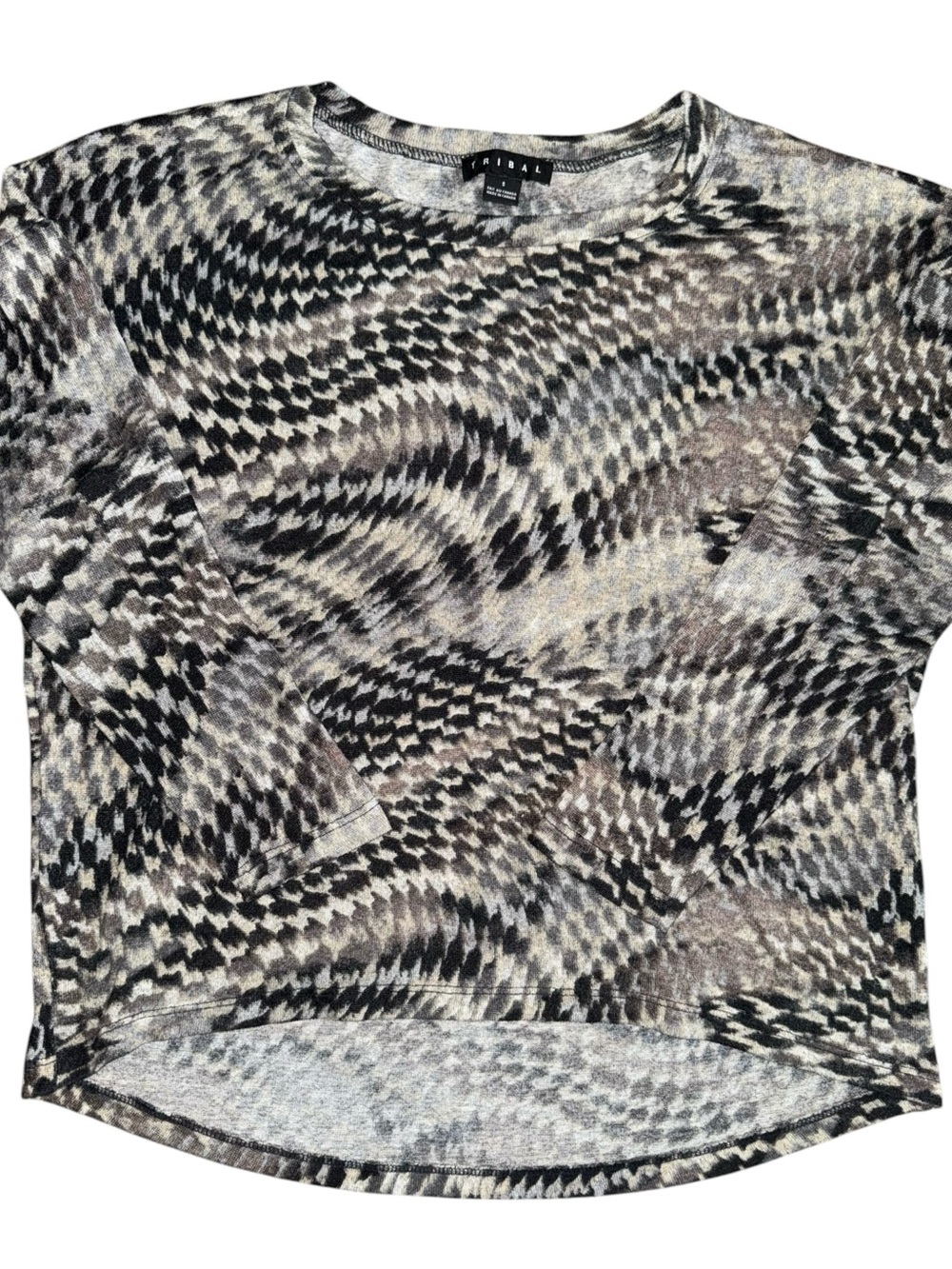 Tribal Abstract Print Hi Low Tee Women’s Small Soft Stretch Casual Top